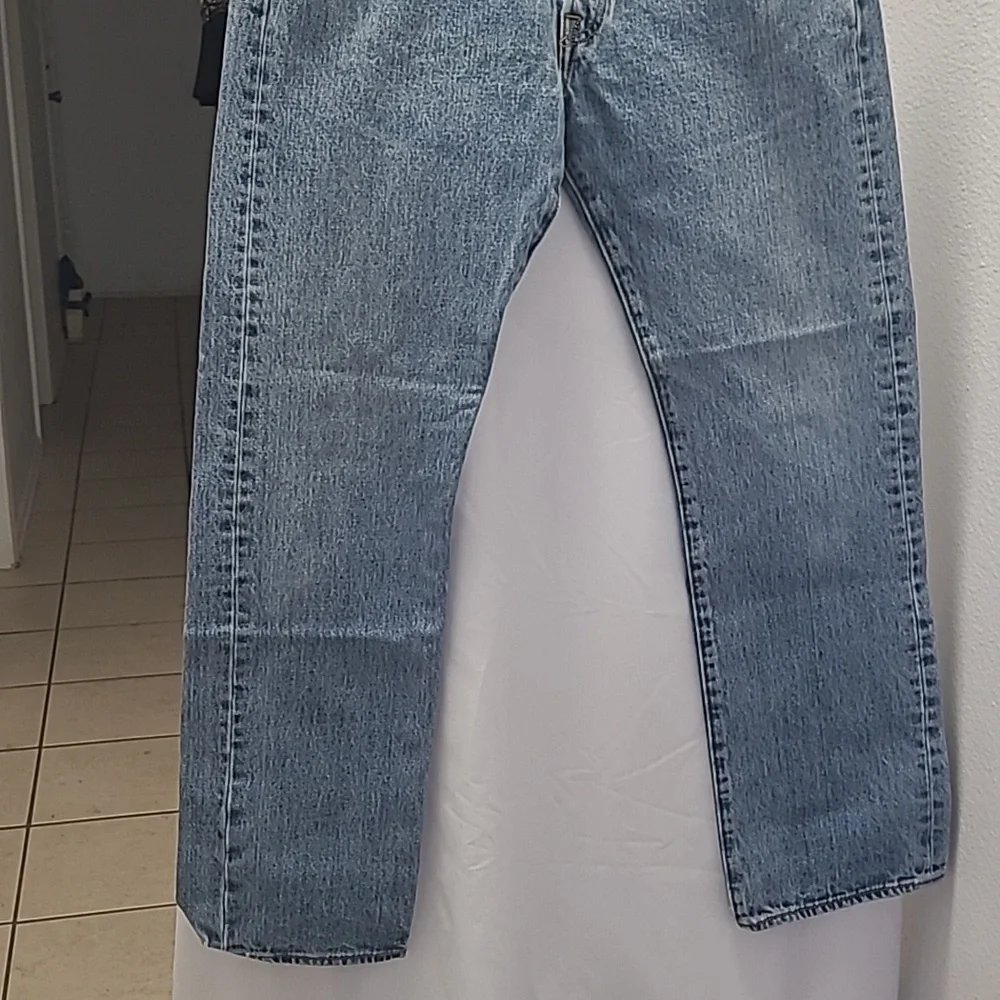 Levi's Men's Faded Blue Bootcut Jeans